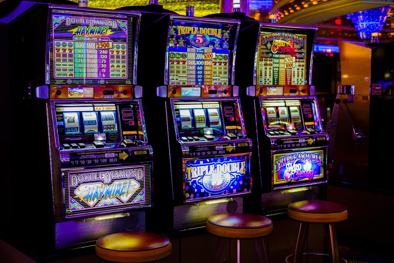 erothots1 Platform kasino langsung dan slot untuk Malaysia